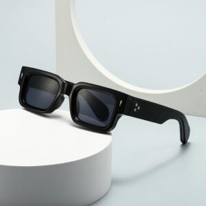 Bold Square Frame Sunglasses- All Black